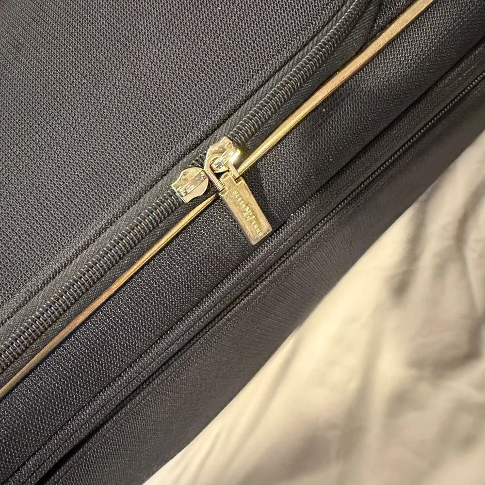 Anne Klein Classic Black and Gold Travel Roller Luggage